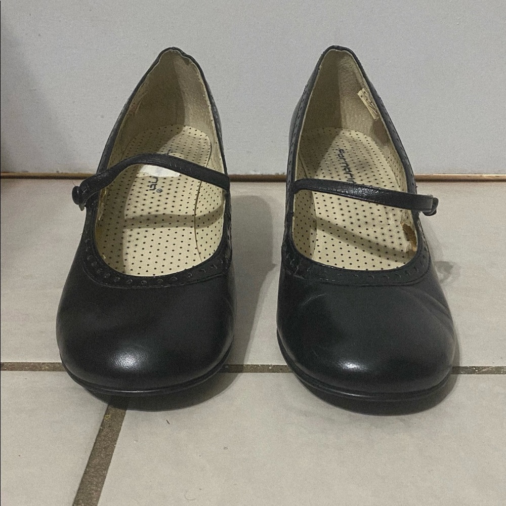 vintage high heels